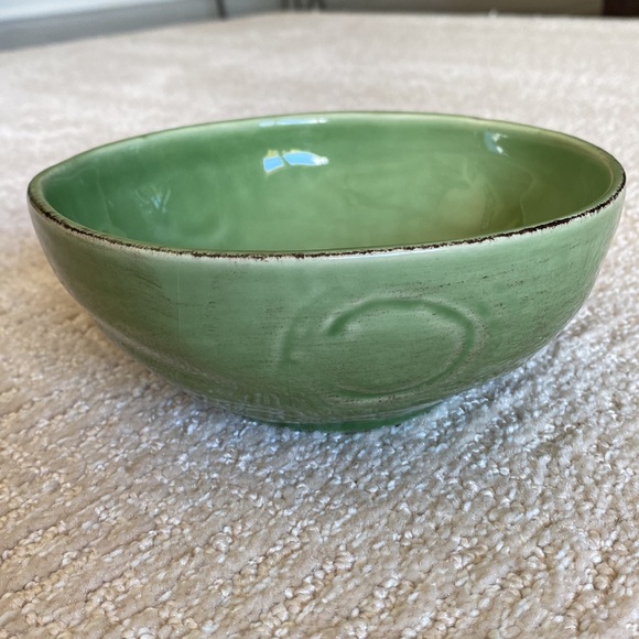 Destinos, S.A. green bowls - Picture 6 of 16